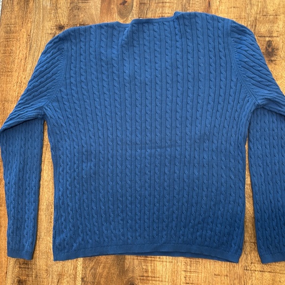 Leo & Nicole Blue Pullover V-neck  Sweater Women’s Size 1x (3) - Picture 5 of 5